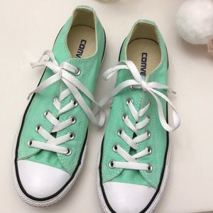 Mint Converse Size Women’s 8 Chuck Low Top
